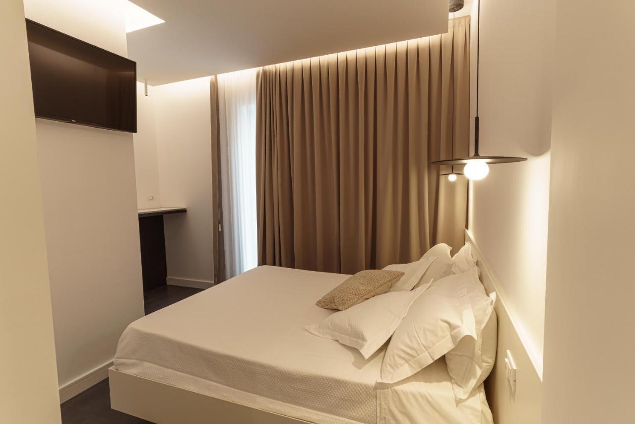 B&B Nel Blu Dipinto Di Blu Полиньяно-а-Маре Экстерьер фото