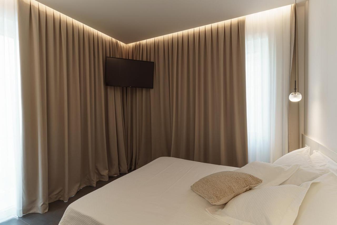 B&B Nel Blu Dipinto Di Blu Полиньяно-а-Маре Экстерьер фото